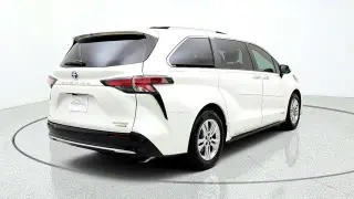 Toyota Sienna 2021 AWD Platinum 7-Pasajeros 4dr Mini-Van