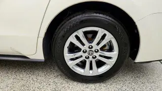 Toyota Sienna 2021 AWD Platinum 7-Pasajeros 4dr Mini-Van