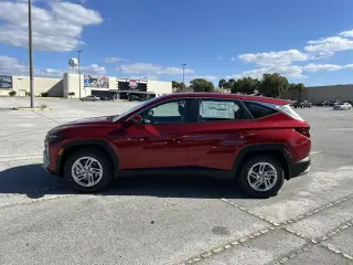 Hyundai TUCSON 2026 SE 4dr SUV