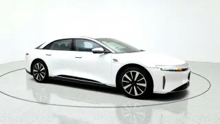 Lucid Air 2023 AWD Pure 4dr Sedán