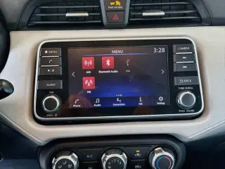 Nissan Versa 2022 SV 4dr Sedan
