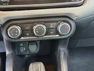 Nissan Versa 2022 SV 4dr Sedan