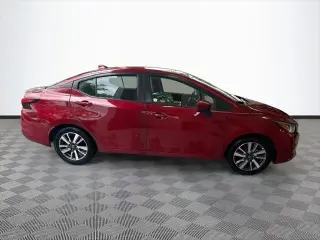 Nissan Versa 2022 SV 4dr Sedan