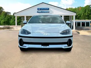 Hyundai IONIQ 6 2024 SEL 4dr Sedán