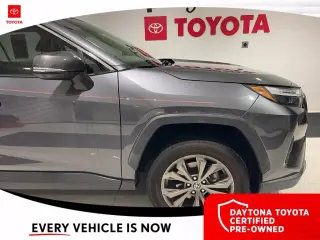 Toyota RAV4 Híbrido 2023 AWD XLE Premium 4dr SUV