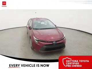 Toyota Corolla Híbrido 2025 LE 4dr Sedán