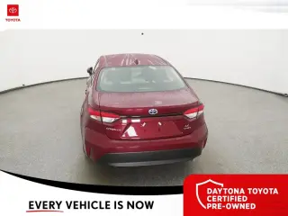 Toyota Corolla Híbrido 2025 LE 4dr Sedán