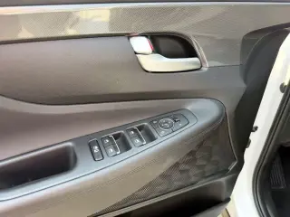 Hyundai SANTA FE 2023 AWD SE 4dr Crossover