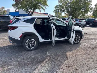 Hyundai TUCSON 2026 AWD SEL 4dr SUV