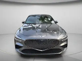 Genesis G70 2022 3.3T Estándar 4dr Sedán