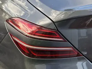 Genesis G70 2022 3.3T Estándar 4dr Sedán