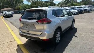 Nissan Rogue 2020