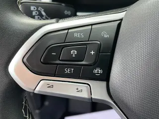 Volkswagen Atlas 2023 AWD V6 SE 4Motion 4dr SUV con tecnología