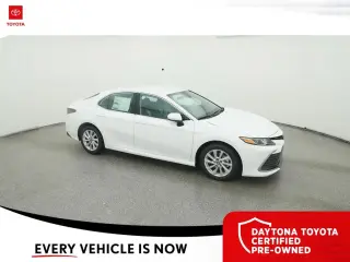 Toyota Camry 2024 LE 4dr Sedán