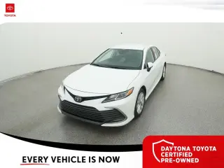 Toyota Camry 2024 LE 4dr Sedán
