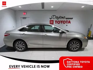 Toyota Camry 2017 XLE 4dr Sedán