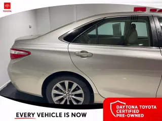 Toyota Camry 2017 XLE 4dr Sedán