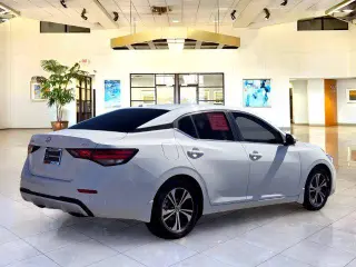Nissan Sentra 2023 SV 4dr Sedán