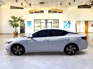 Nissan Sentra 2023 SV 4dr Sedán