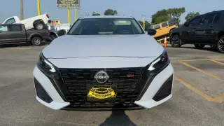 Nissan Altima del 2023