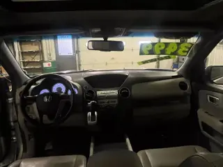 Honda PILOT 2011