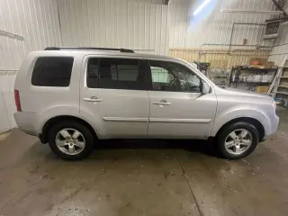Honda PILOT 2011