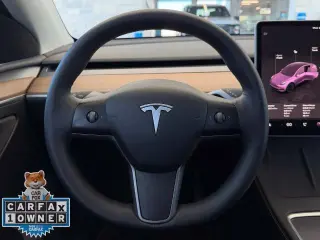 Tesla Model Y 2022 AWD Long Range 4dr Crossover