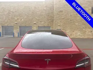 Tesla Model Y 2022 AWD Long Range 4dr Crossover