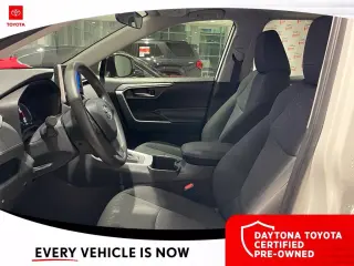 Toyota RAV4 2024 XLE 4dr SUV