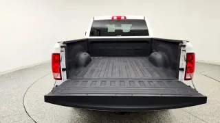 Ram 1500 Classic 2019 4x2 Tradesman 4dr Quad Cab 6.3 ft. SB Pickup
