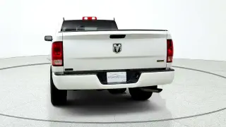 Ram 1500 Classic 2019 4x2 Tradesman 4dr Quad Cab 6.3 ft. SB Pickup