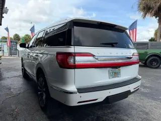 2018 Lincoln NAVIGATOR