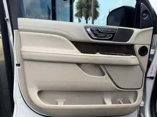 2018 Lincoln NAVIGATOR