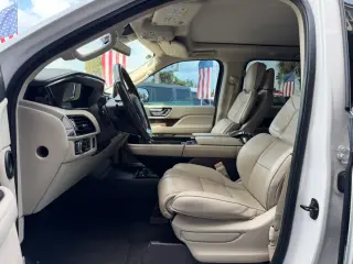 2018 Lincoln NAVIGATOR