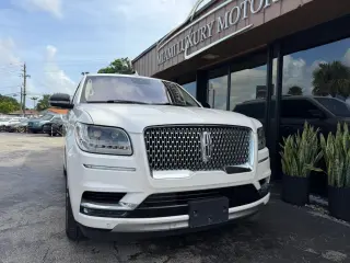 2018 Lincoln NAVIGATOR