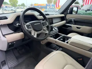2024 Land Rover DEFENDER 110