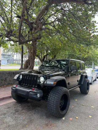 2021 Jeep WRANGLER UNLIMITED