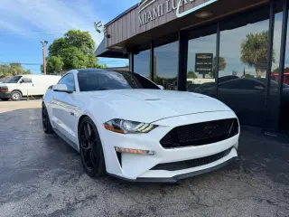 2019 Ford MUSTANG