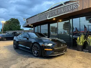 2021 Ford MUSTANG