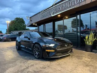 2021 Ford MUSTANG