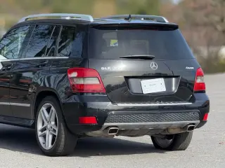 Mercedes-Benz GLK 2010 AWD GLK 350 4MATIC 4dr SUV