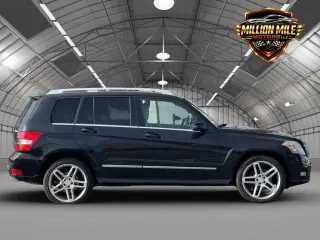 Mercedes-Benz GLK 2010 AWD GLK 350 4MATIC 4dr SUV