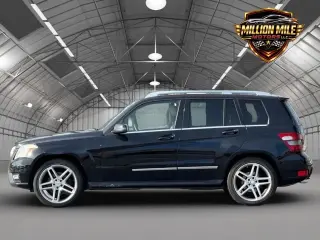 Mercedes-Benz GLK 2010 AWD GLK 350 4MATIC 4dr SUV