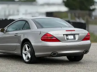 Mercedes-Benz CLS 2006 SL 500 2dr Convertible