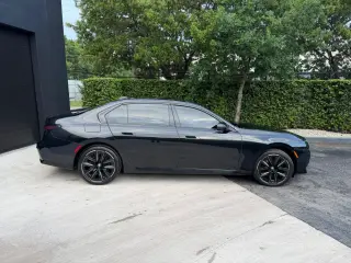 2025 Bmw 7 SERIES
