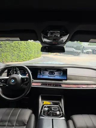 2025 Bmw 7 SERIES