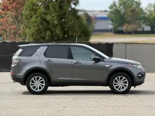 Land Rover Discovery Sport 2016 AWD HSE 4dr SUV