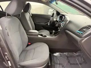 Kia Optima 2015 LX 4dr Sedán