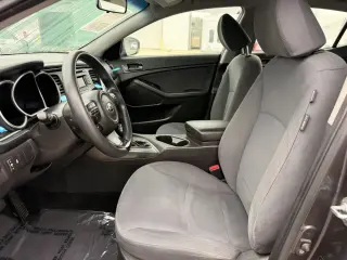 Kia Optima 2015 LX 4dr Sedán