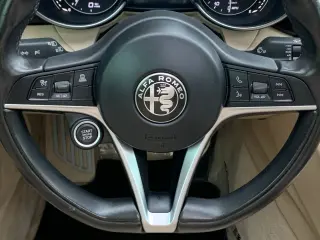 2018 Alfa Romeo GIULIA